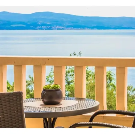 Apartment Sea View Jagoda 2